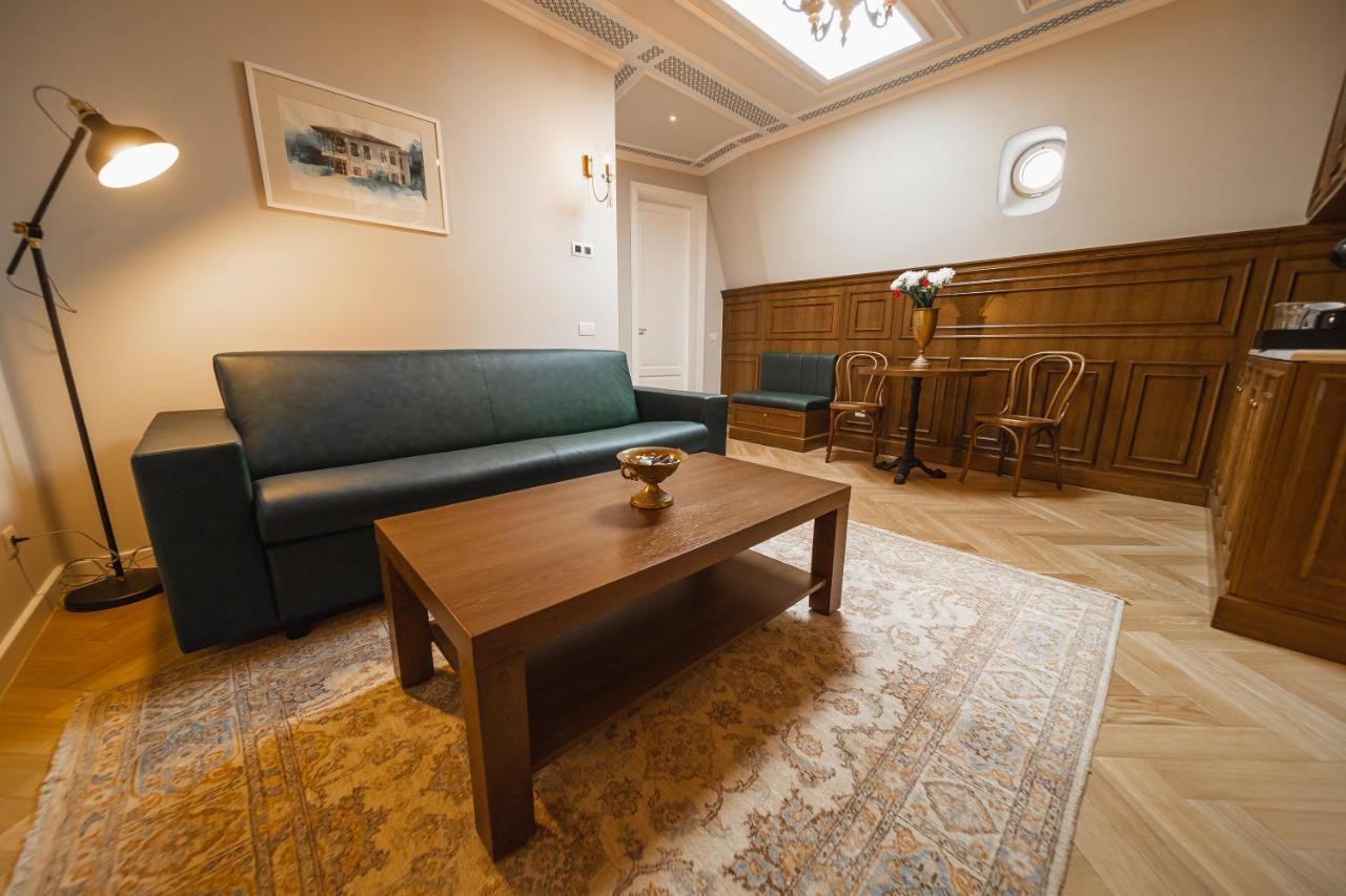 Templum Clava Hotel Bucharest Luaran gambar