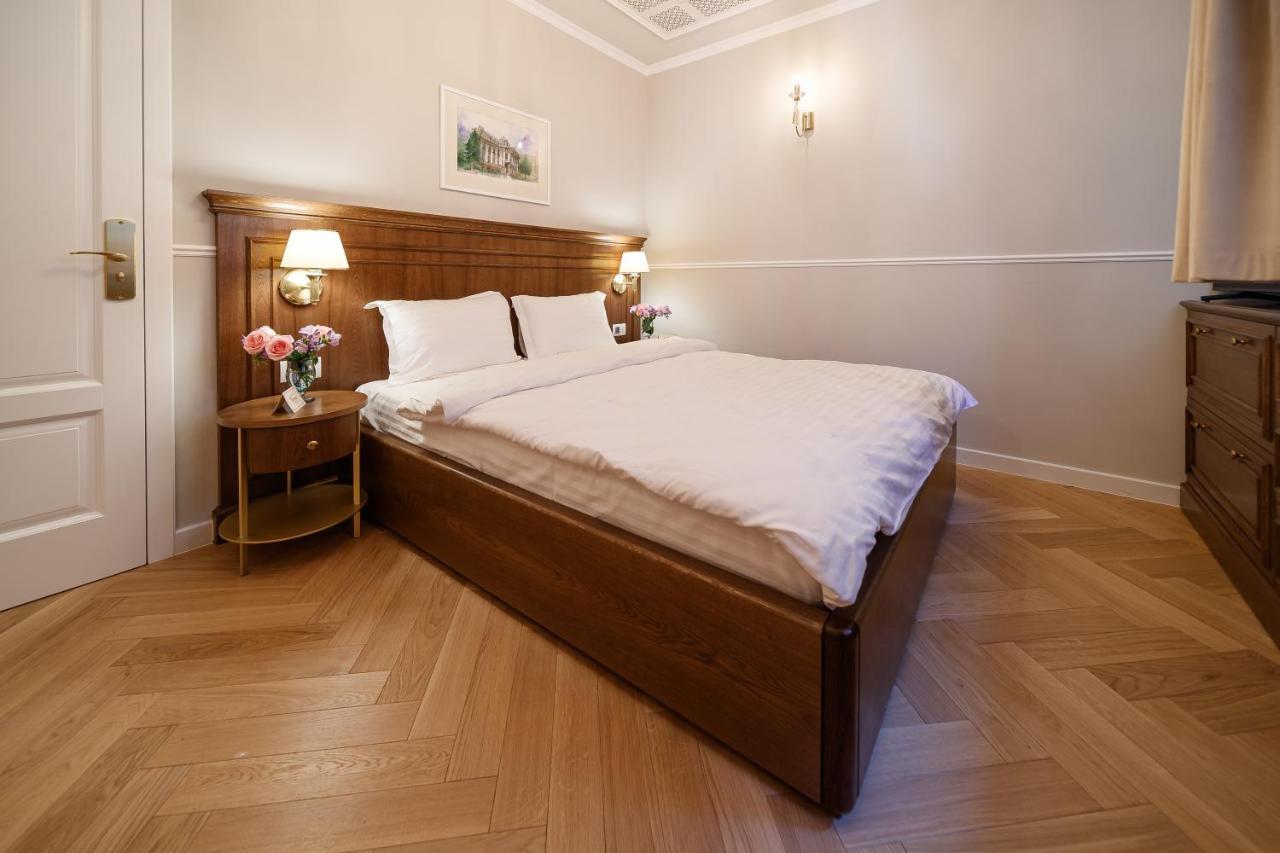 Templum Clava Hotel Bucharest Luaran gambar