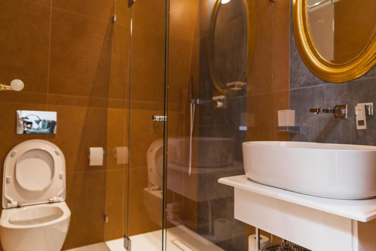 Templum Clava Hotel Bucharest Luaran gambar