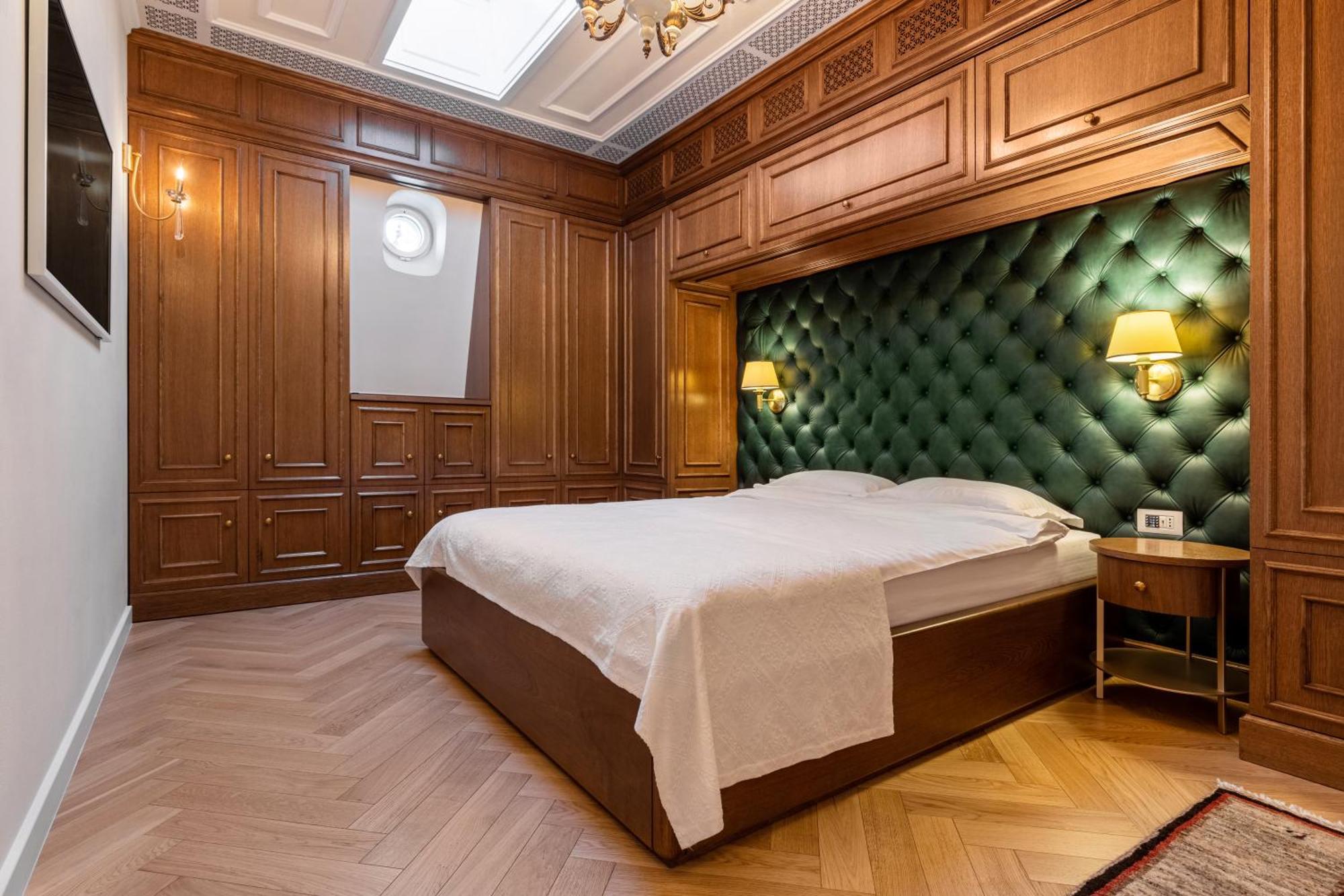 Templum Clava Hotel Bucharest Luaran gambar